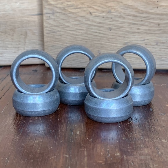 Vintage Pewter Alloy Napkin Rings - Picture 1 of 4